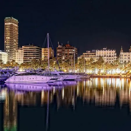 Casco Historico Otel